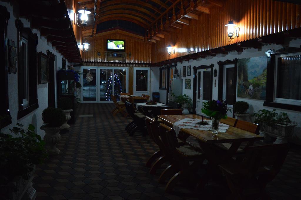 Hotel Vila Adr Sebeş Exteriér fotografie