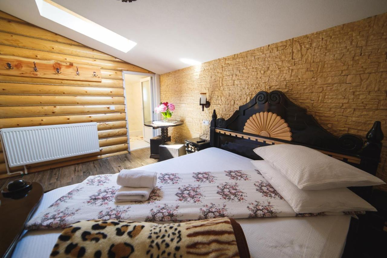 Hotel Vila Adr Sebeş Exteriér fotografie
